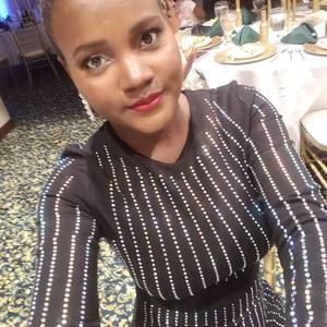 Meet your Posher, Anne